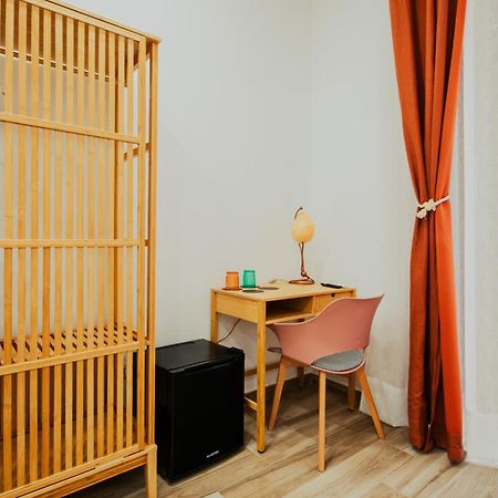 B&B Lara'S Home By I Borbone Napoli Exterior foto