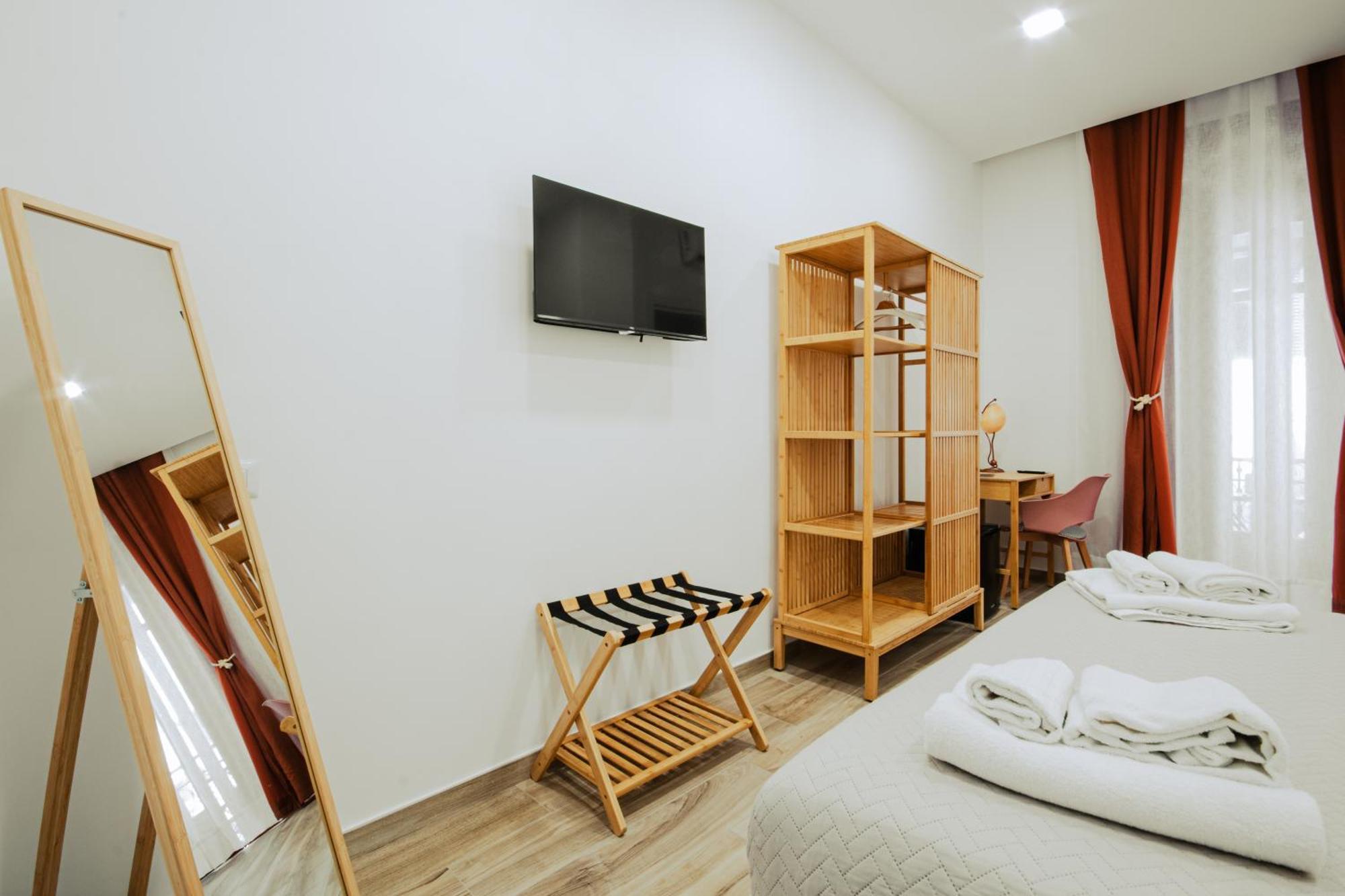 B&B Lara'S Home By I Borbone Napoli Exterior foto