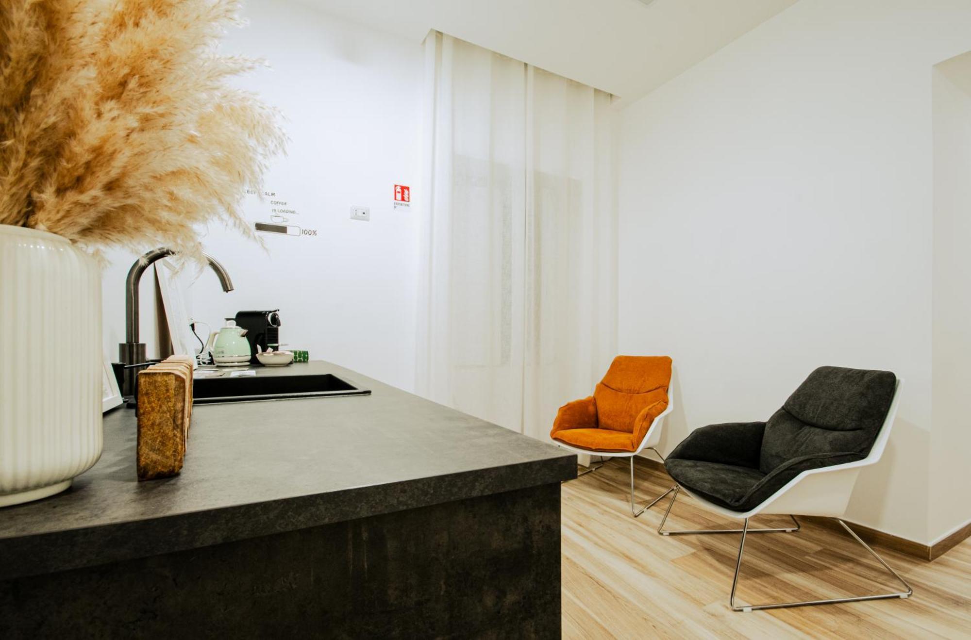 B&B Lara'S Home By I Borbone Napoli Exterior foto