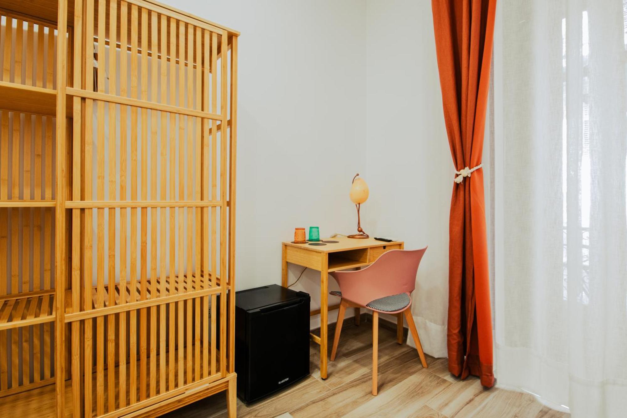 B&B Lara'S Home By I Borbone Napoli Exterior foto