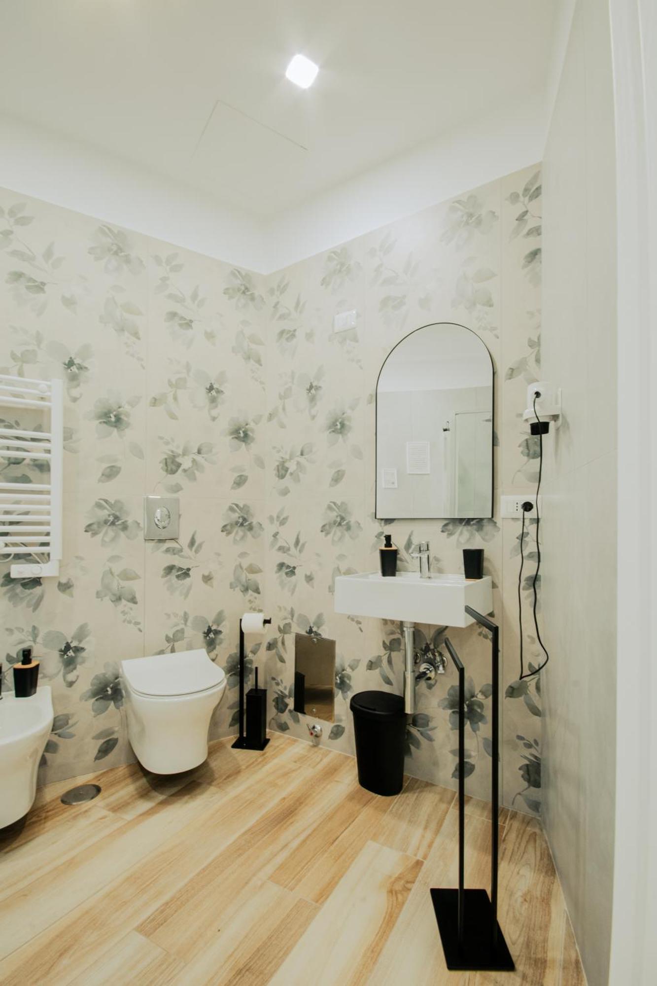 B&B Lara'S Home By I Borbone Napoli Exterior foto