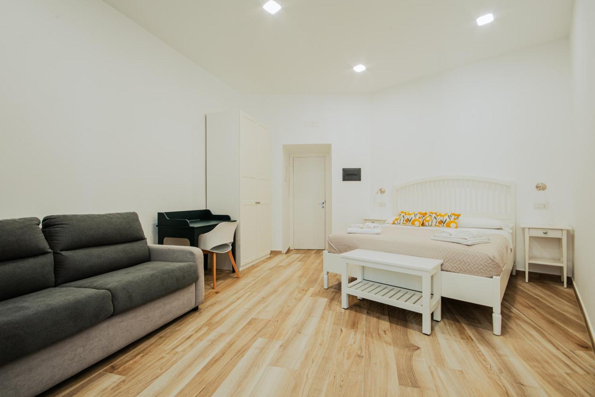 B&B Lara'S Home By I Borbone Napoli Exterior foto