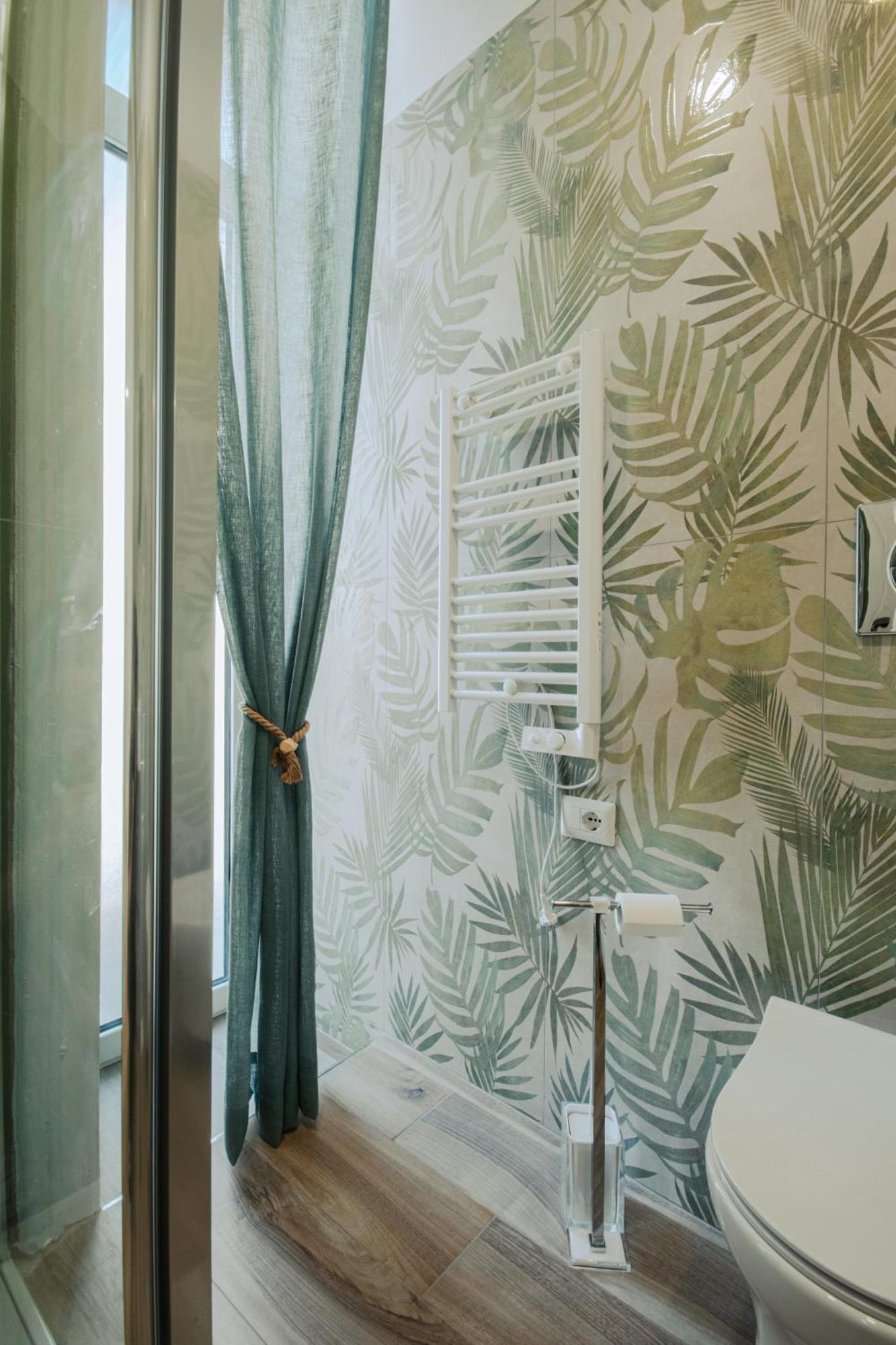 B&B Lara'S Home By I Borbone Napoli Exterior foto